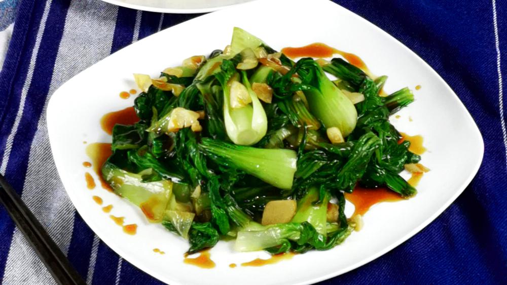 stir fry bok choy image