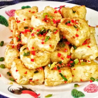 salt and pepper tofu featured image