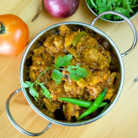 Boneless chicken handi
