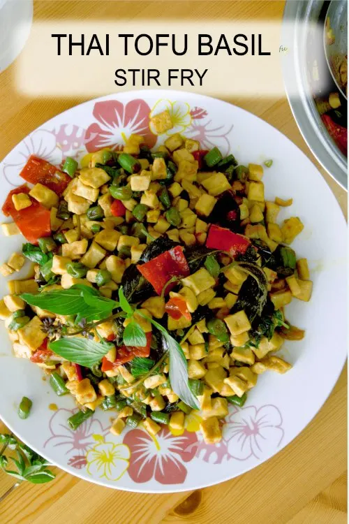 Thai basil tofu stir-fry (pad krapow) - easy vegetarian recipe