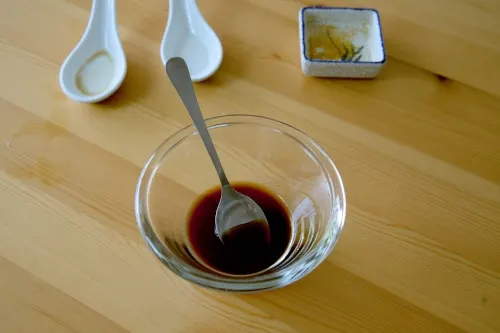 The Kung Pao sauce is mainly consist of vinegar and soy sauce