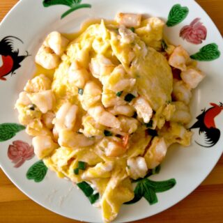 Shrimp and eggs recipe (Cantonese style)- 滑蛋虾仁 featured image