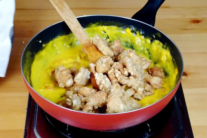 mix the with the sauce