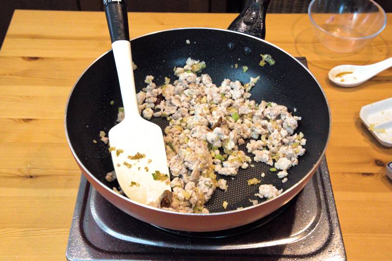Pan-fried Tofu with Meat