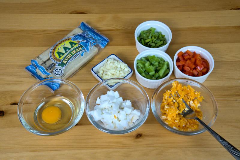 ingredients for the salted egg fried rice