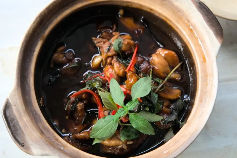 Three cup chicken (14) 800